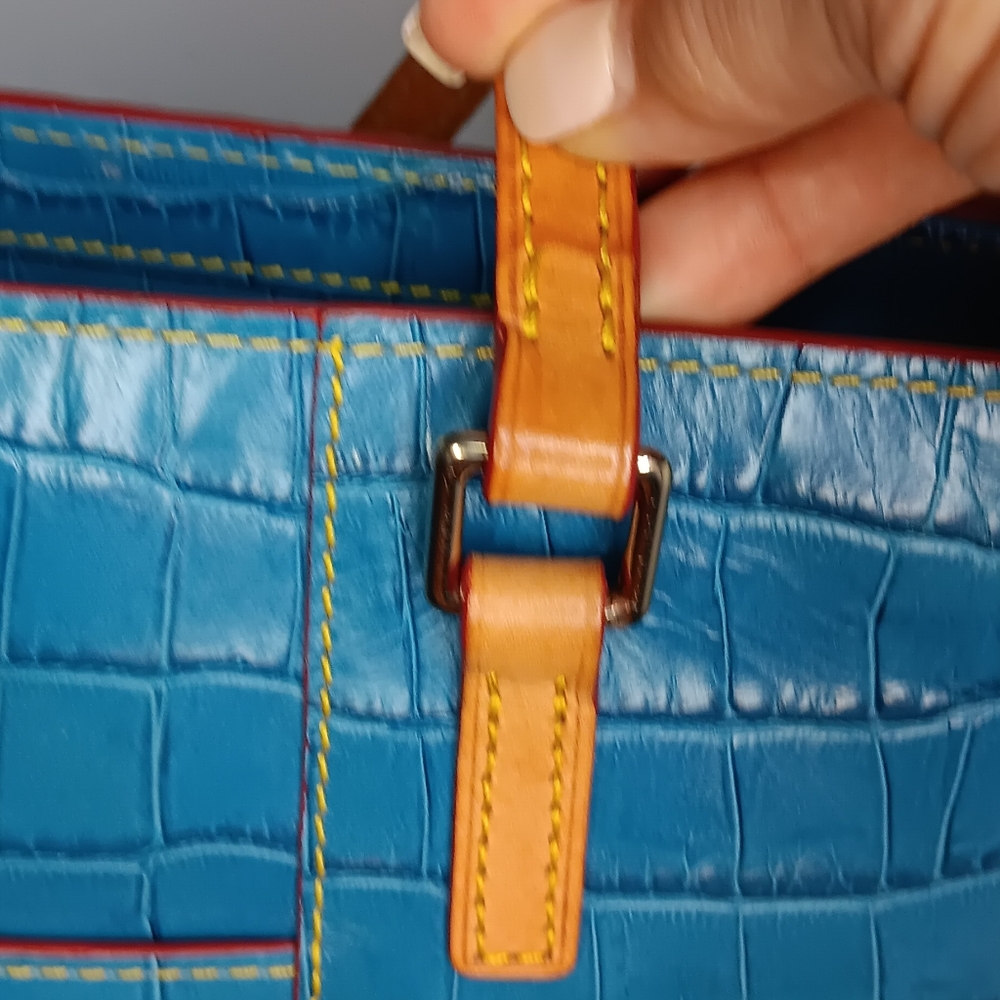 Dooney & Bourke Marine Blue Lexington Croc embossed with dust bag! EUC - Picture 7 of 7